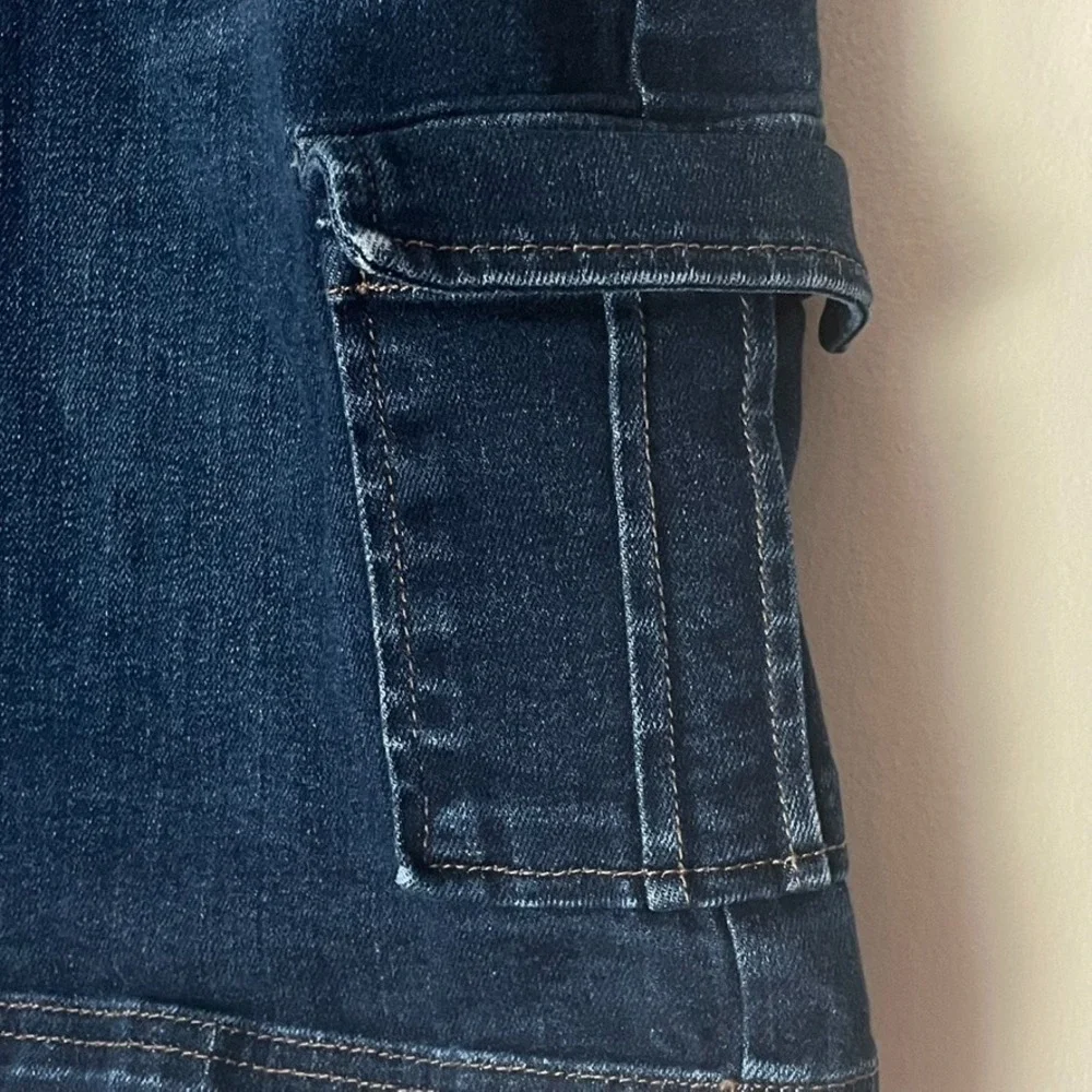 J.Jill Dark Wash Stretch Denim‎ Cargo Pocket Mini Skirt Size 12 Petite - Picture 3 of 8